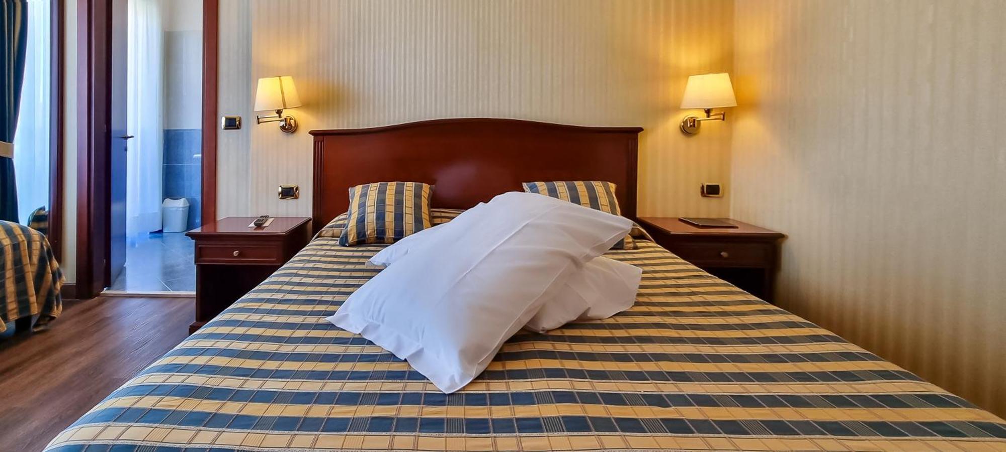 Hotel Benaco ***s Garda (Verona)